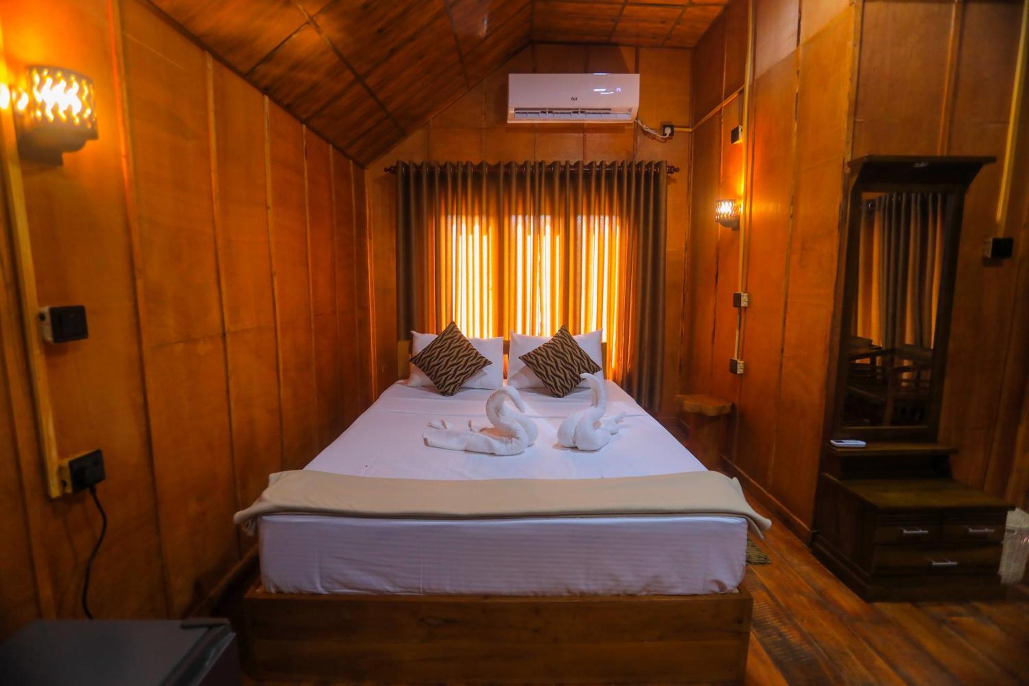 Lion Wood Treehouse Villa Talkote Ngoại thất bức ảnh
