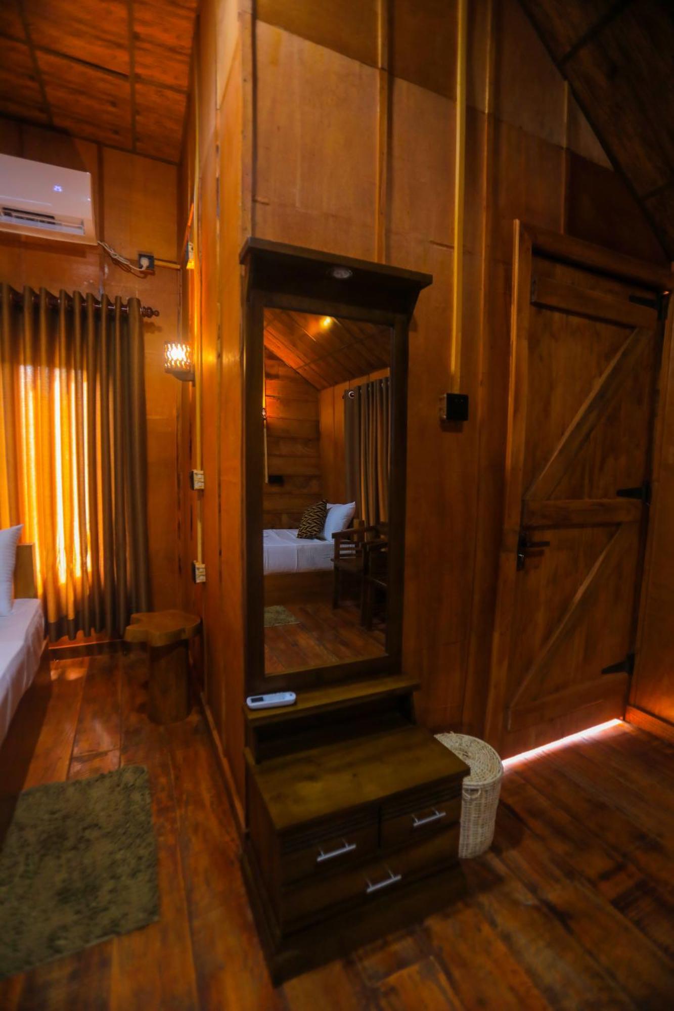 Lion Wood Treehouse Villa Talkote Ngoại thất bức ảnh