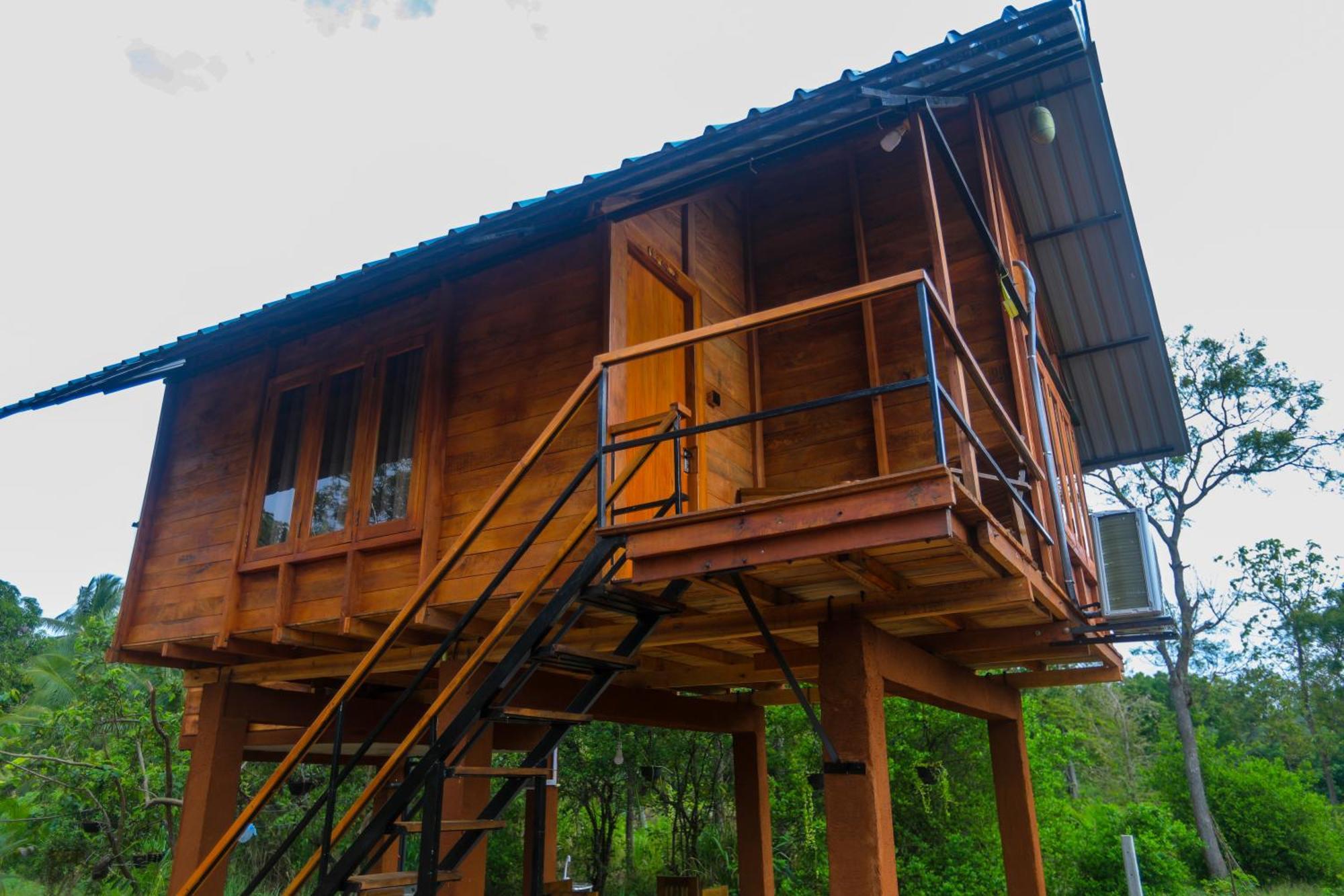 Lion Wood Treehouse Villa Talkote Ngoại thất bức ảnh